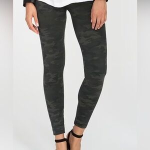 Spanx Women's Camouflage Green Leggings NWT